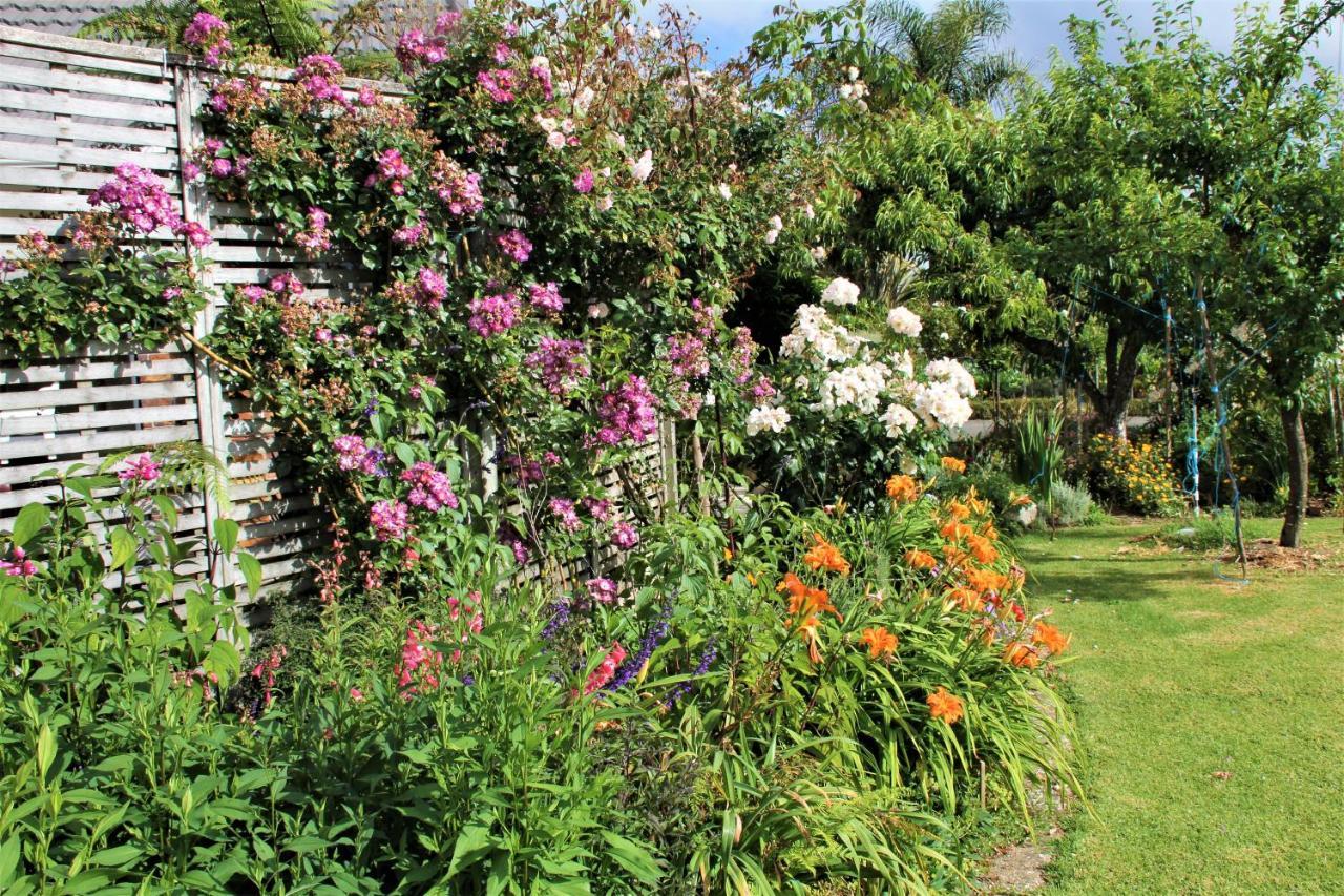 U Beauty - B & B Whangarei Exterior photo